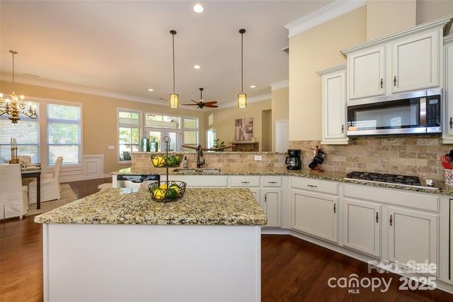 4406 Carrington Divide, Lancaster, SC 29720