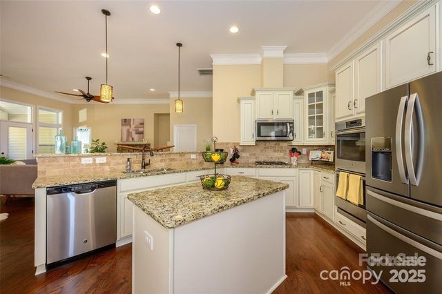 4406 Carrington Divide, Lancaster, SC 29720