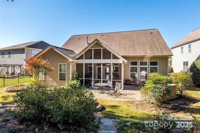 4406 Carrington Divide, Lancaster, SC 29720