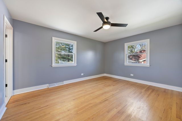 2N238 Highland Avenue, Glen Ellyn, IL 60137