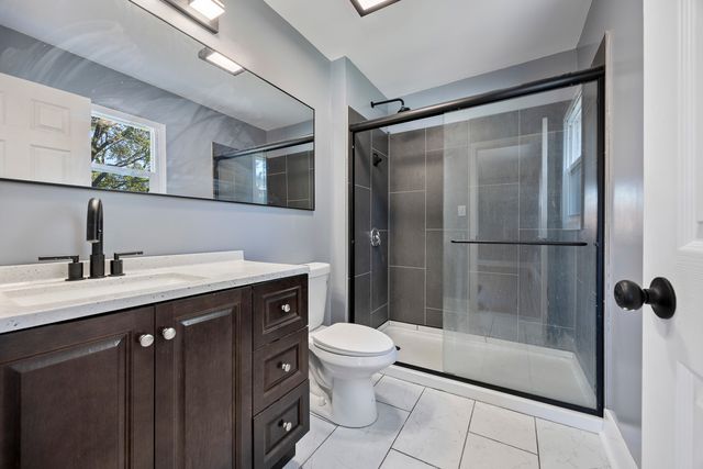 2N238 Highland Avenue, Glen Ellyn, IL 60137