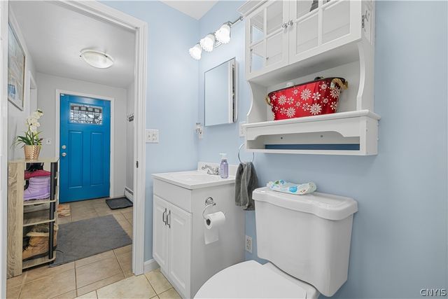 1 Gerry Avenue, New Hartford, NY 13413