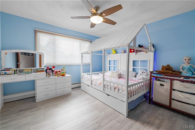 1 Gerry Avenue, New Hartford, NY 13413