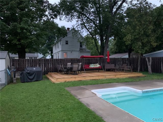 1 Gerry Avenue, New Hartford, NY 13413