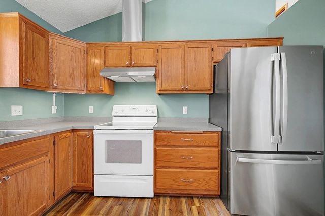 723 Florida Street SW, Lonsdale, MN 55046