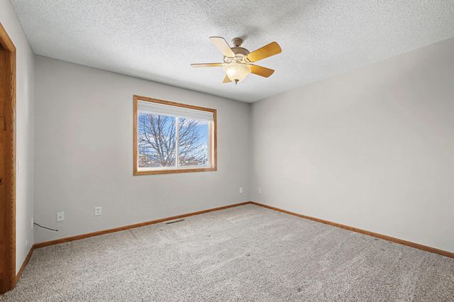 723 Florida Street SW, Lonsdale, MN 55046