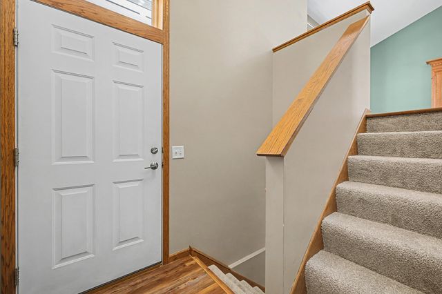 723 Florida Street SW, Lonsdale, MN 55046