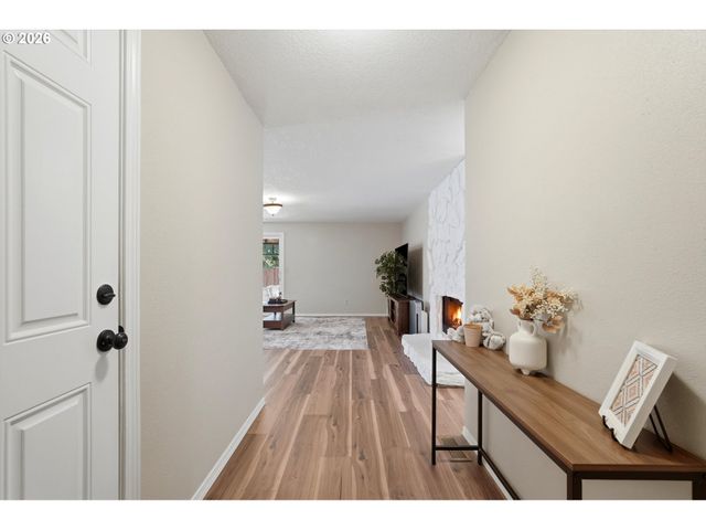11366 Sw IRONWOOD Loop, Tigard, OR 97223