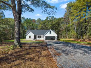 170 Rhode Island Circle, Chesnee, SC 29323