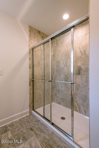 8 Seville Way, Bethlehem, NY 12054