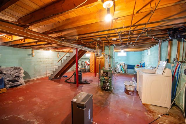 56 Old Dover Road, Rochester, NH 03867
