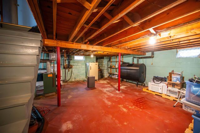 56 Old Dover Road, Rochester, NH 03867