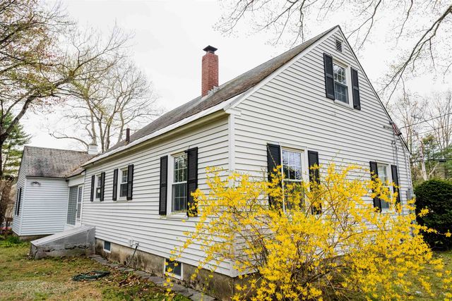 56 Old Dover Road, Rochester, NH 03867
