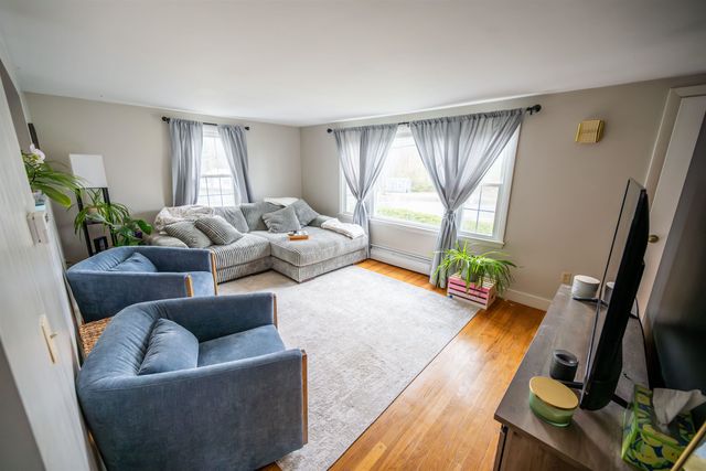56 Old Dover Road, Rochester, NH 03867