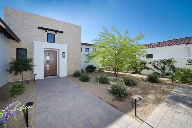 59618 Almeria, La Quinta, CA 92253