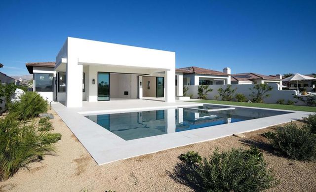 59618 Almeria, La Quinta, CA 92253