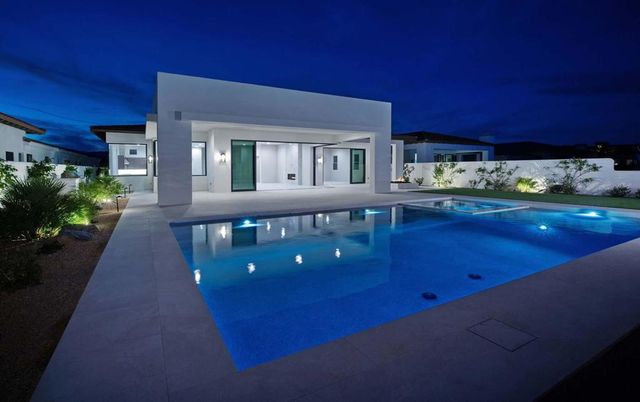 59618 Almeria, La Quinta, CA 92253