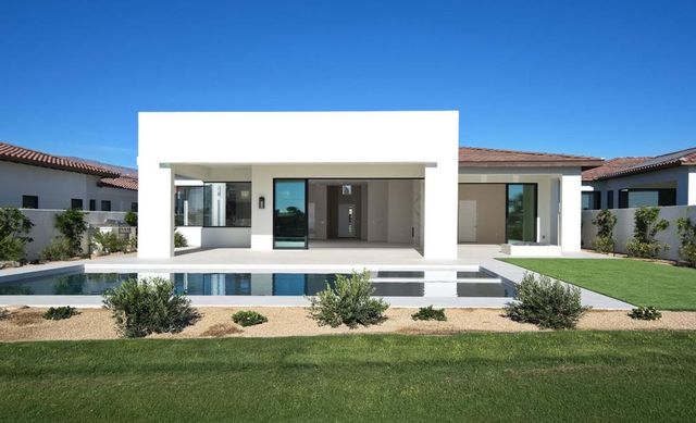 59618 Almeria, La Quinta, CA 92253