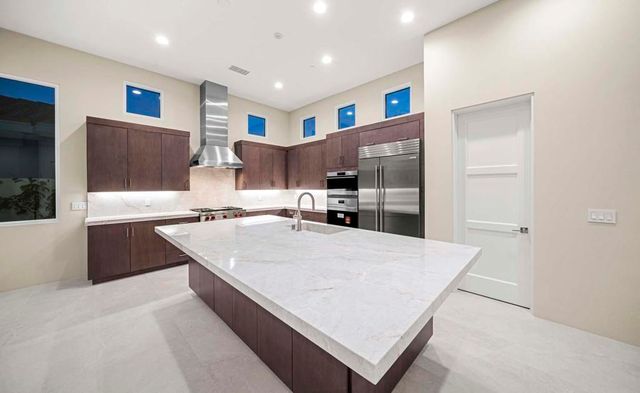 59618 Almeria, La Quinta, CA 92253