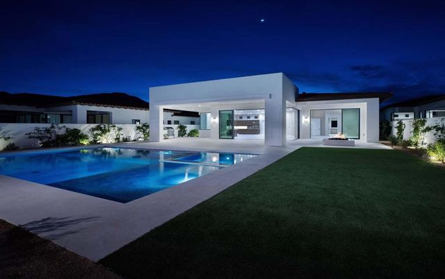 59618 Almeria, La Quinta, CA 92253