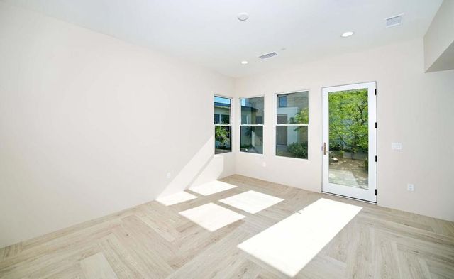 59618 Almeria, La Quinta, CA 92253