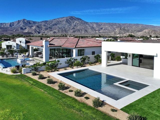 59618 Almeria, La Quinta, CA 92253