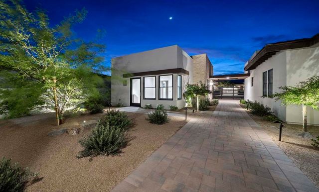 59618 Almeria, La Quinta, CA 92253