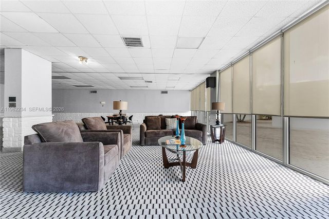 2150 Sans Souci Blvd B605, North Miami, FL 33181