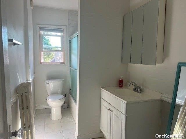 50 The Crescent C3, Babylon, NY 11702