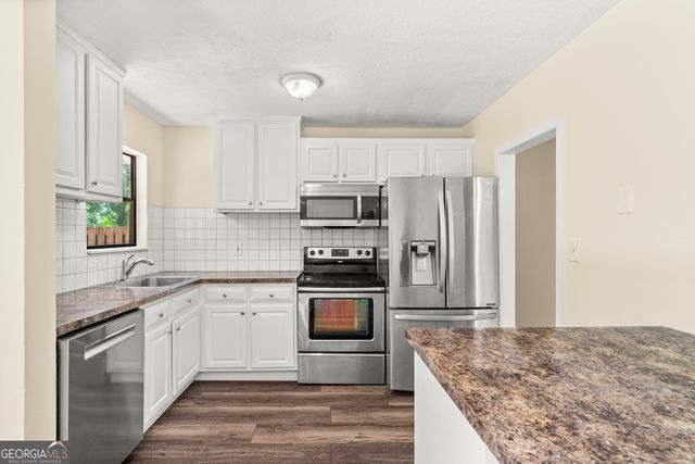 61 Trina Avenue NE, Kennesaw, GA 30144