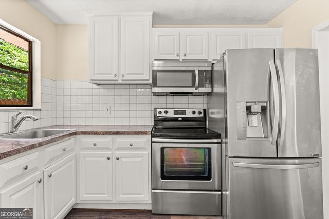 61 Trina Avenue NE, Kennesaw, GA 30144