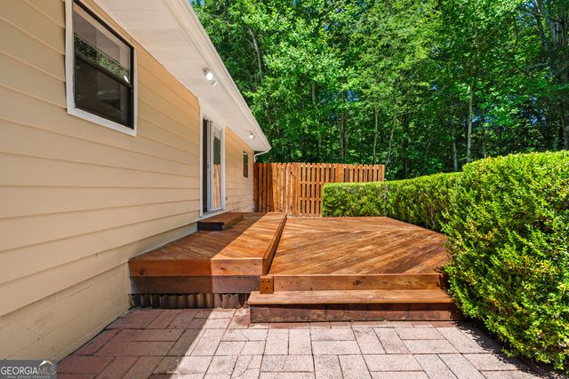 61 Trina Avenue NE, Kennesaw, GA 30144