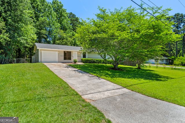 61 Trina Avenue NE, Kennesaw, GA 30144