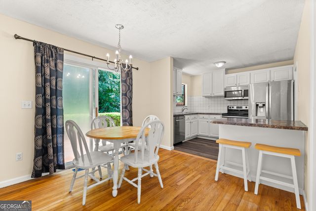 61 Trina Avenue NE, Kennesaw, GA 30144