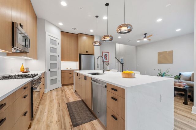 4529 Berkman DR, Austin, TX 78723