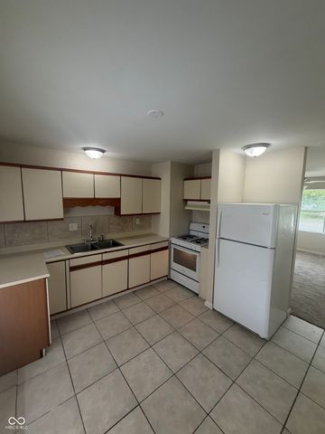 4955 N Kenyon Drive, Indianapolis, IN 46226