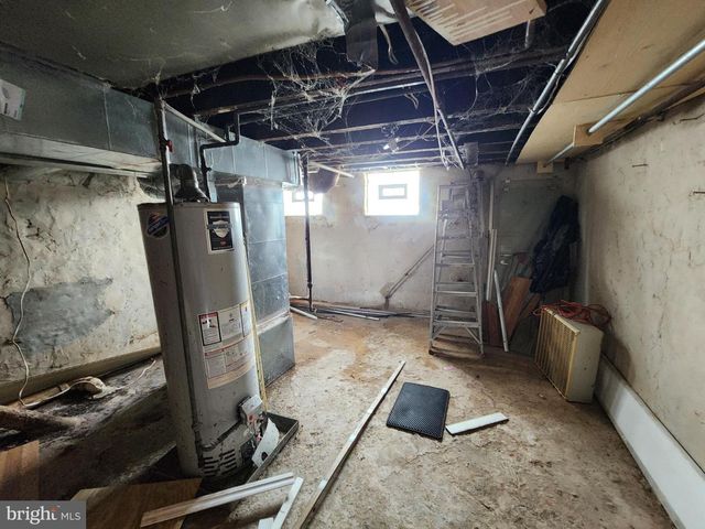 3336 FREDERICK AVE, Baltimore, MD 21229
