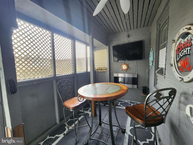 3336 FREDERICK AVE, Baltimore, MD 21229