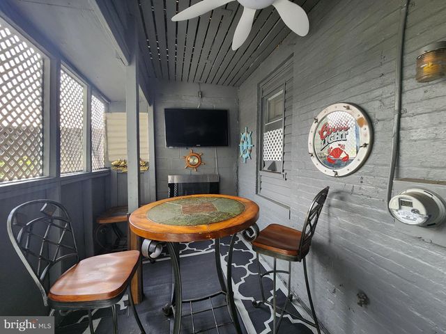 3336 FREDERICK AVE, Baltimore, MD 21229
