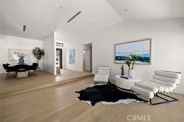 5100 Orrville Avenue, Woodland Hills (los Angeles), CA 91367