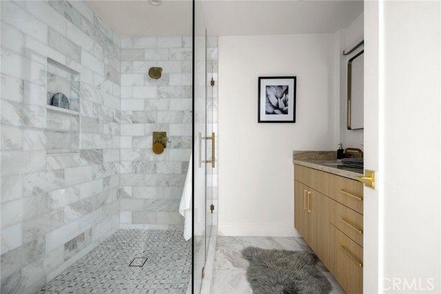 5100 Orrville Avenue, Woodland Hills (los Angeles), CA 91367