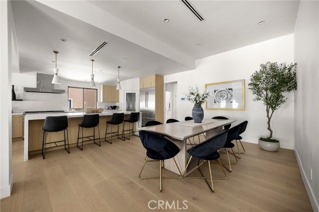 5100 Orrville Avenue, Woodland Hills (los Angeles), CA 91367