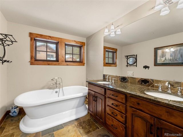 585 Independence Rd, Dillon, CO 80435