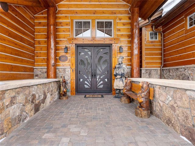 585 Independence Rd, Dillon, CO 80435