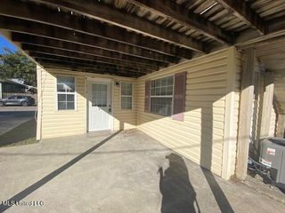 1813 2nd Street, B, Gulfport, MS 39501