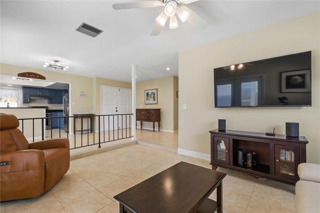 19 COOPER LANE, Palm Coast, FL 32137