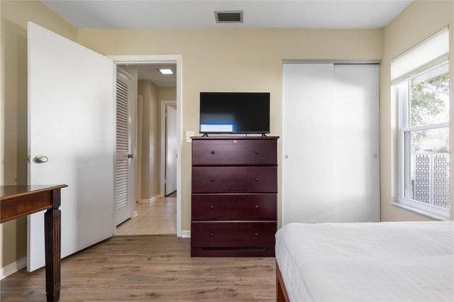 19 COOPER LANE, Palm Coast, FL 32137