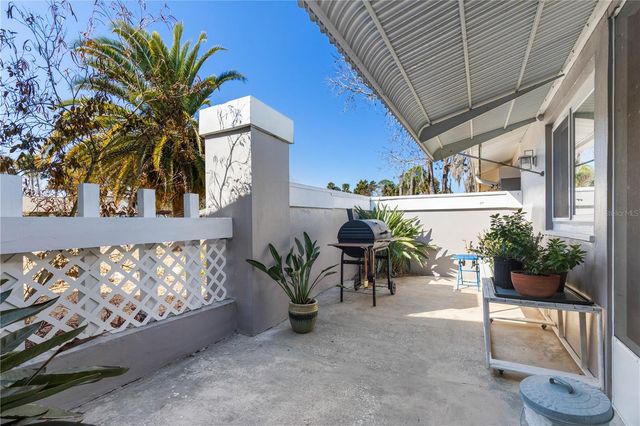 19 COOPER LANE, Palm Coast, FL 32137