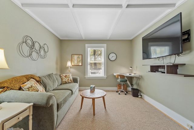 22 Nelson Ave, Georgetown, MA 01833