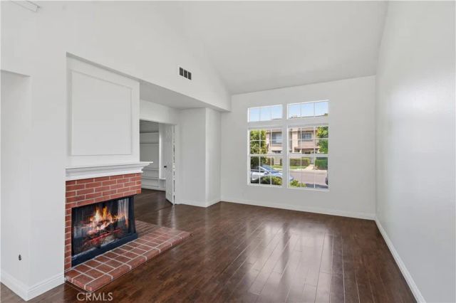 34 Oxford 36, Irvine, CA 92612